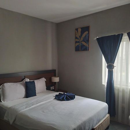 Euro Homes Hotel Аккра Екстер'єр фото