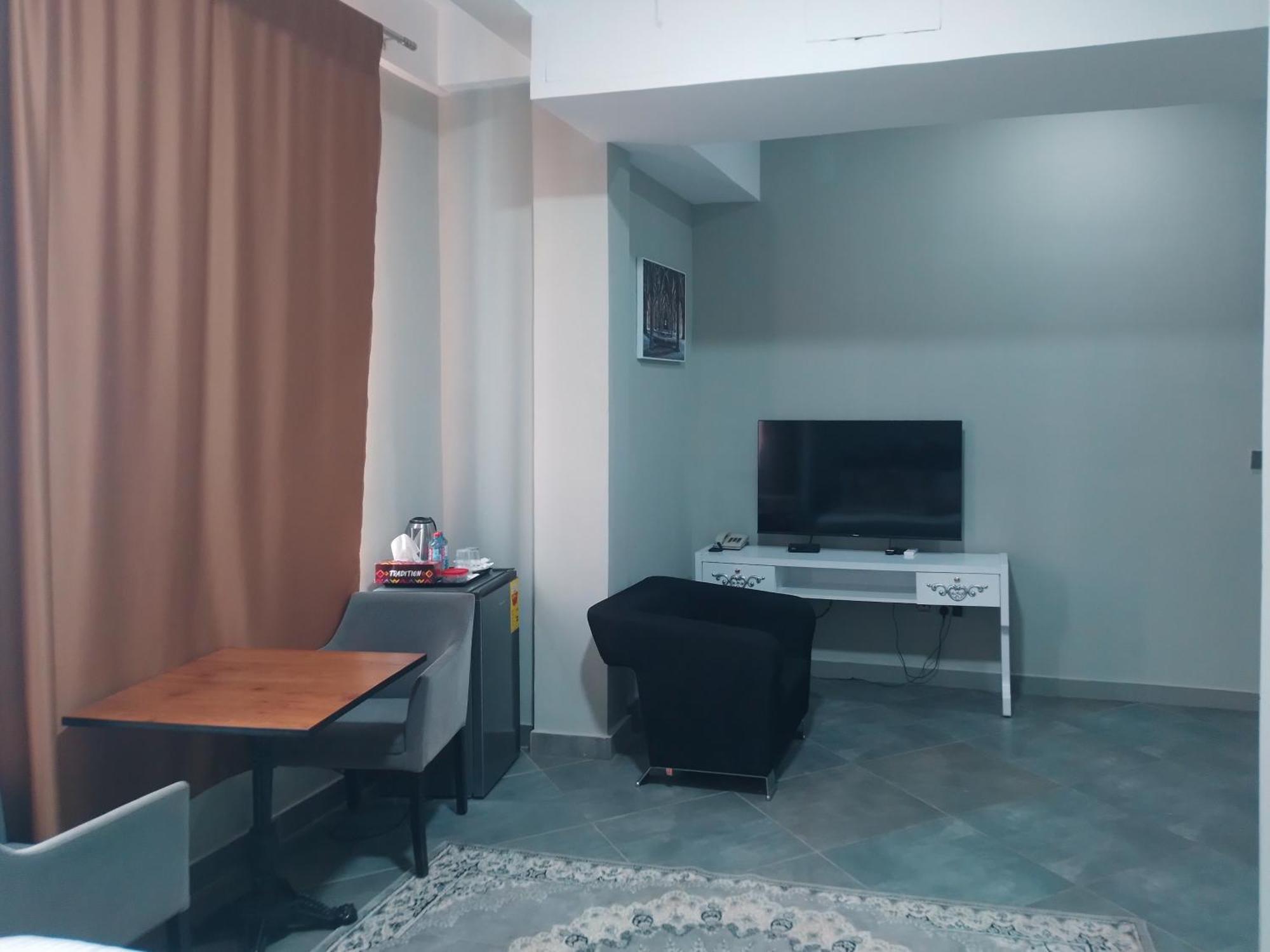 Euro Homes Hotel Аккра Екстер'єр фото